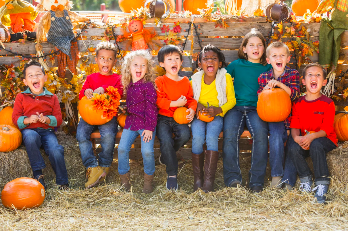 🍁 Fall Fest Fiesta at Baldwin Park – Where Autumn Comes Alive! 🎃🍂